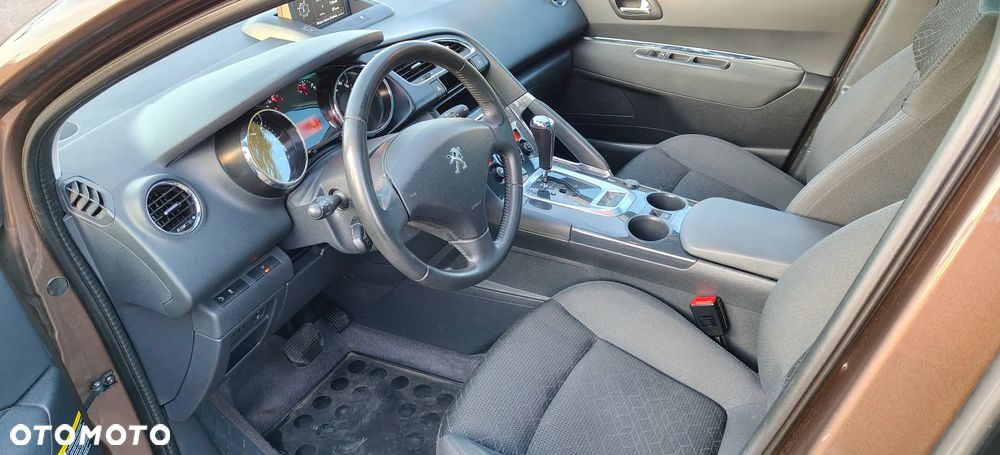 Peugeot 3008 ver-bluehdi-120-stop-start-eat6-active-business--paket - 10