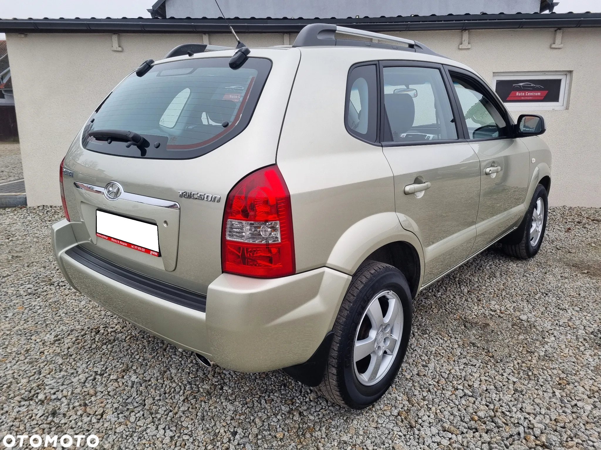 Hyundai Tucson 2.0 Comfort 2WD - 5