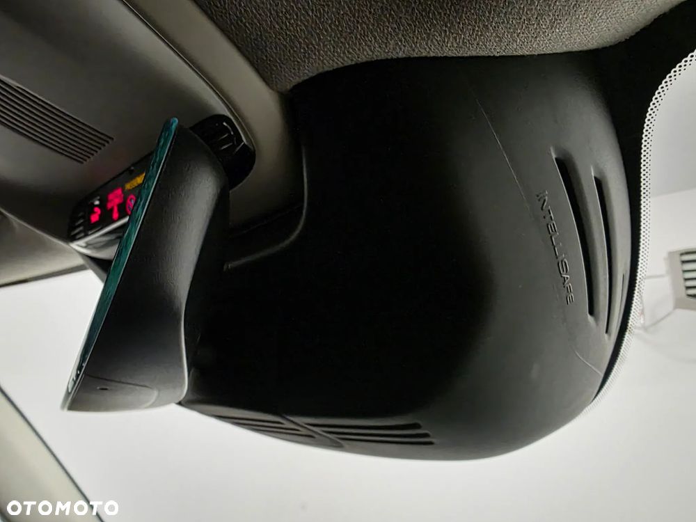 Volvo XC 40 D3 SCR R-Design - 22