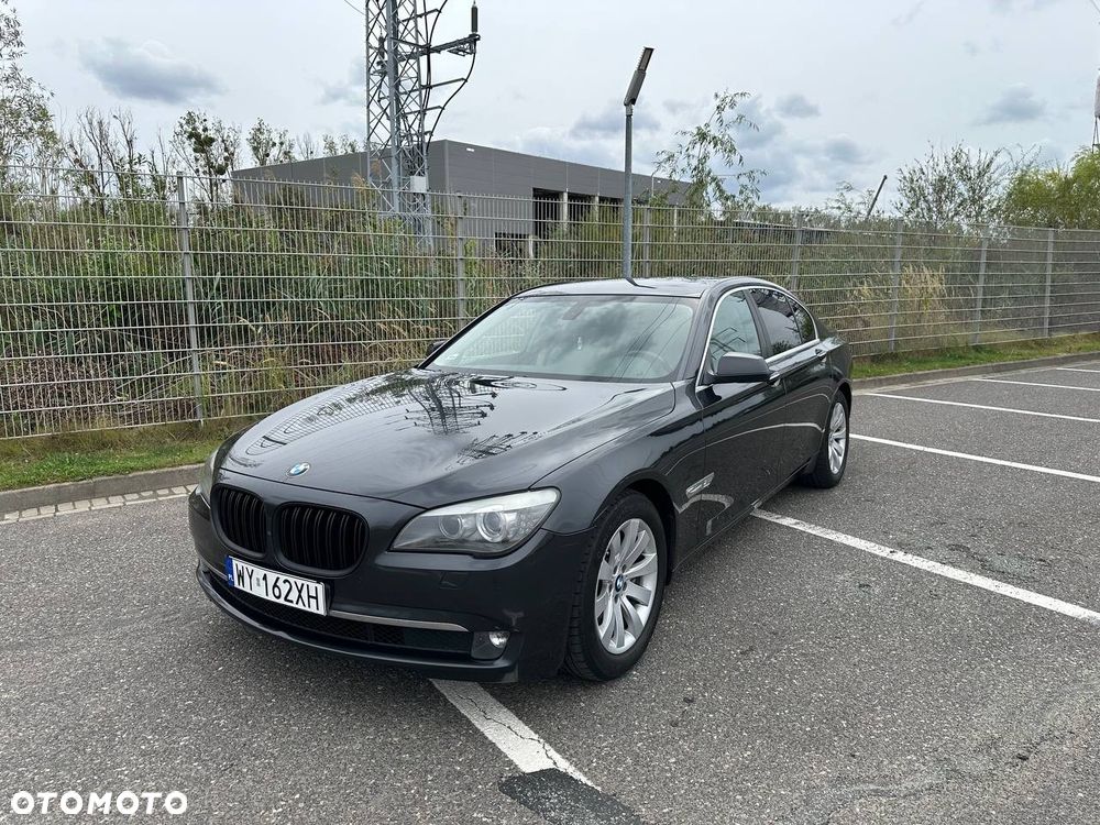 BMW Seria 7 740d xDrive - 4