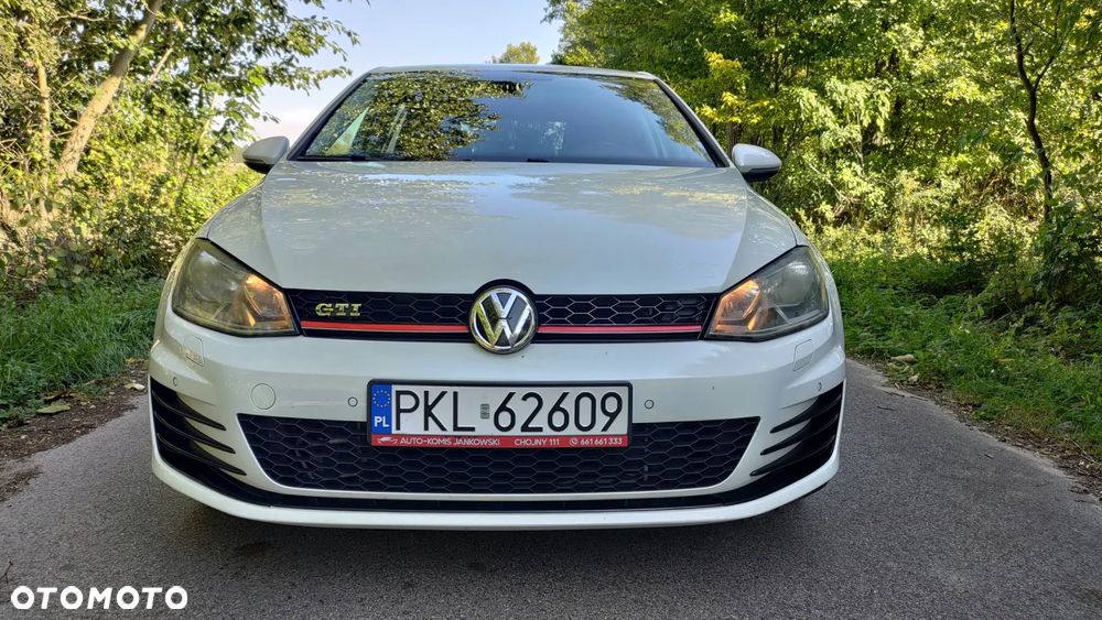 Volkswagen Golf 1.6 TDI BlueMotion Technology Cup - 2
