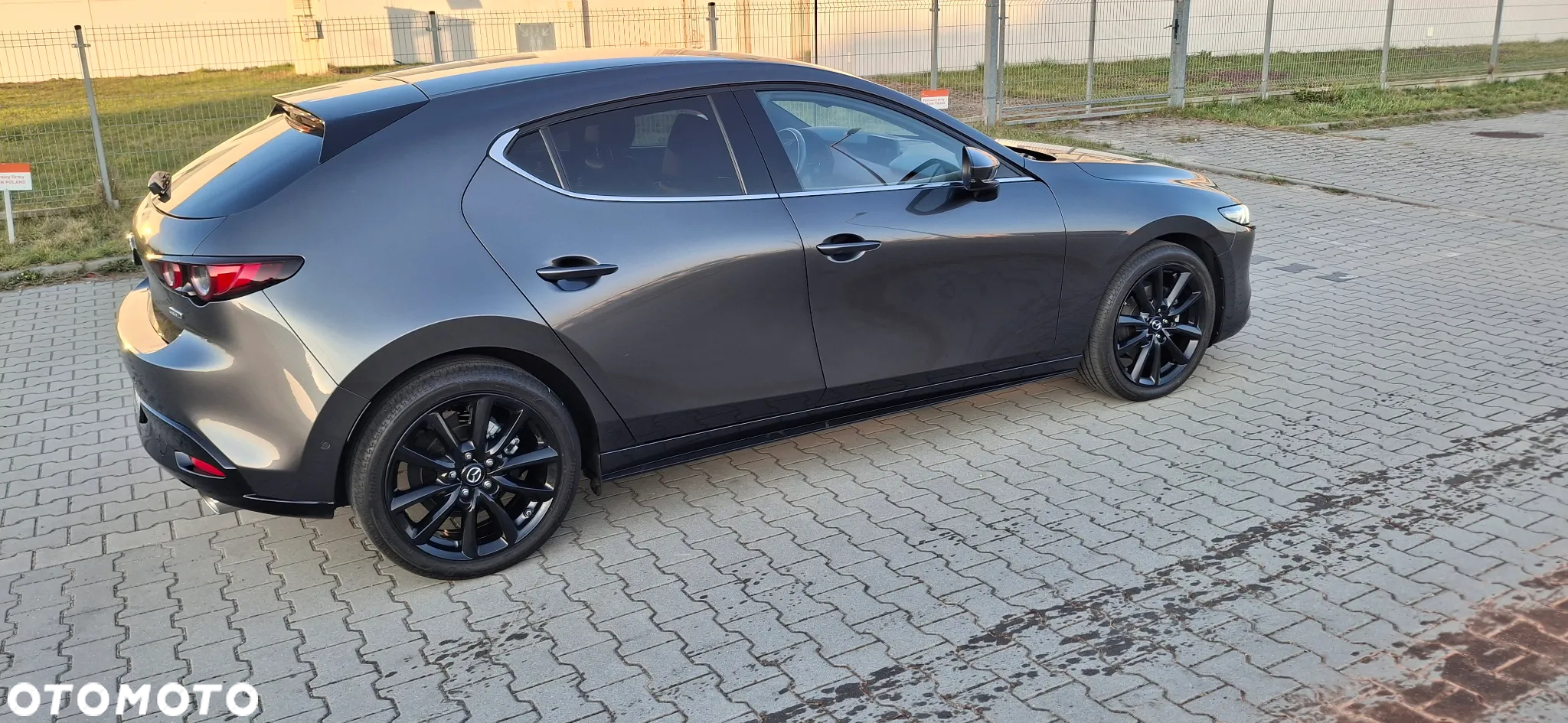 Mazda 3 SKYACTIV-X 2.0 M-Hybrid - 8