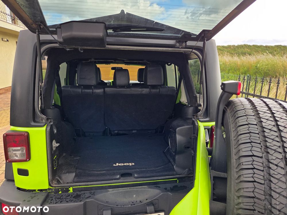 Jeep Wrangler - 14