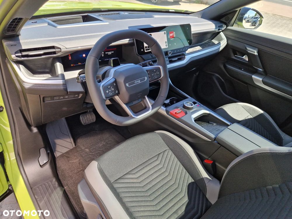 Jeep Compass 1.2 T3 mHEV First Edition FWD DCT - 10