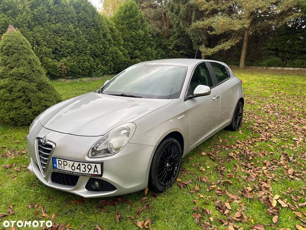 Alfa Romeo Giulietta - 1