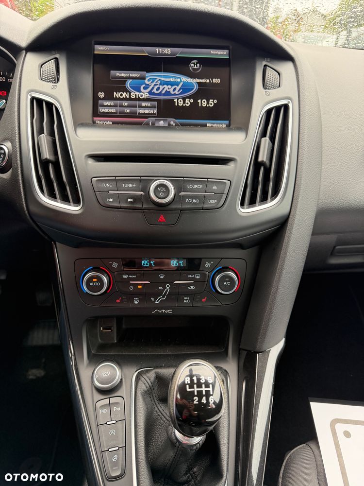 Ford Focus 2.0 TDCi Titanium ASS - 29