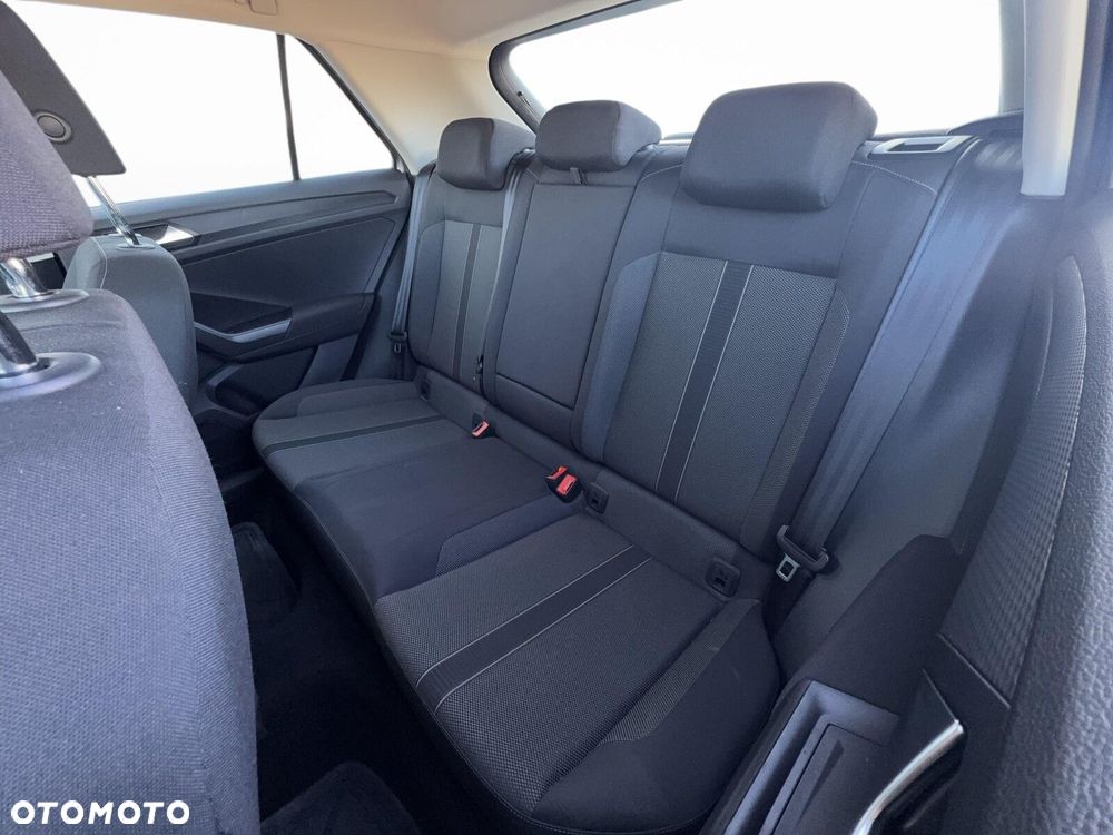 Volkswagen T-Roc 1.5 TSI Life - 34