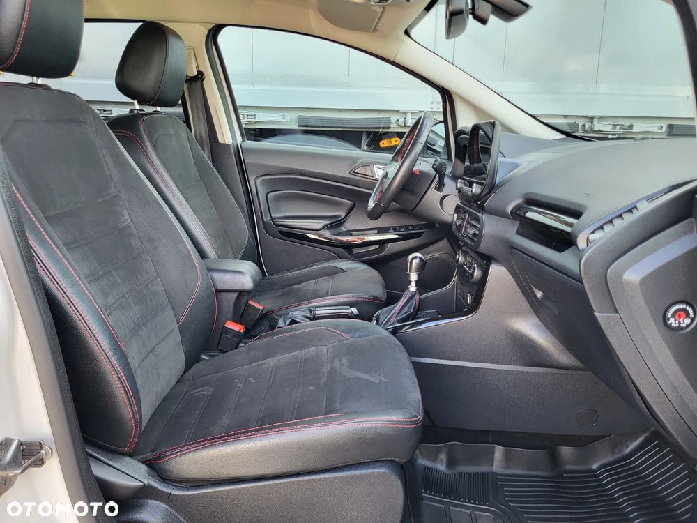 Ford EcoSport 1.0 EcoBoost ST-Line ASS - 32