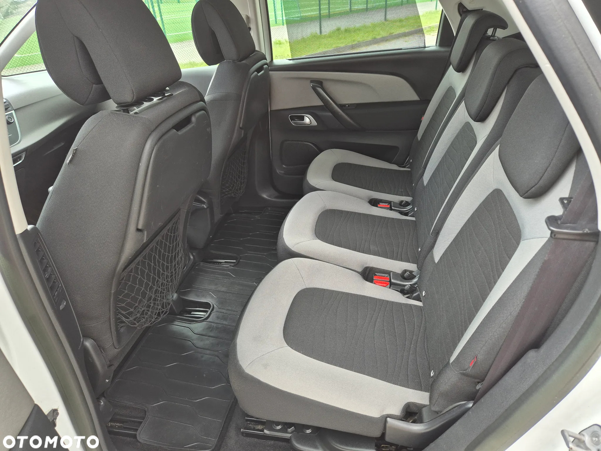 Citroën C4 Picasso e-HDi 115 Business Class - 23