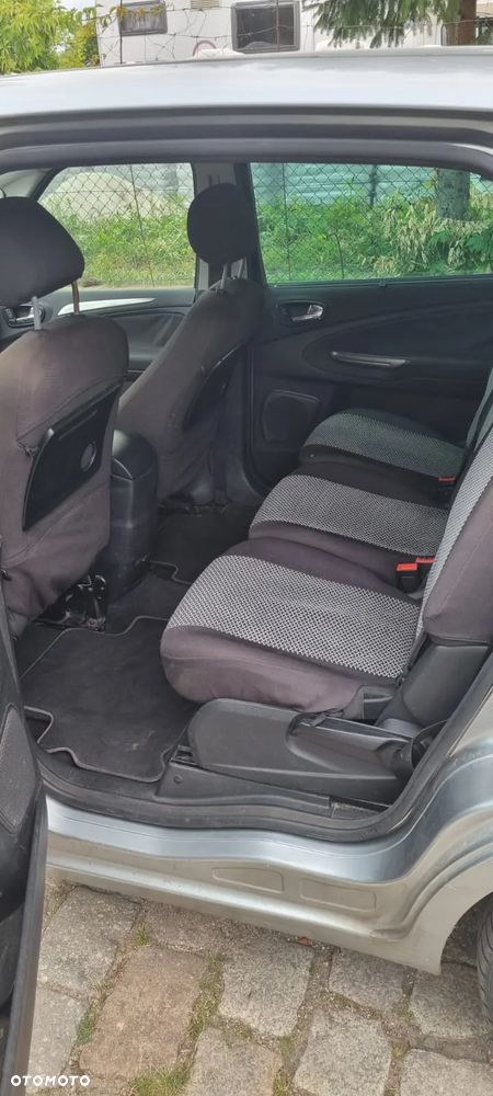 Ford S-Max 2.0 TDCi DPF Titanium - 9