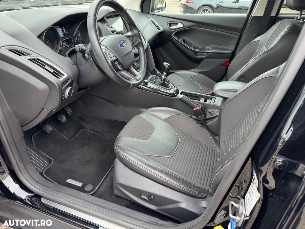 Ford Focus 1.5 EcoBoost Start-Stopp-System Titanium - 26