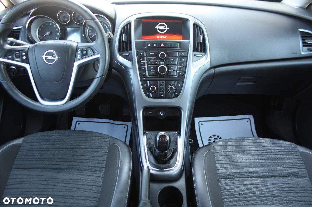 Opel Astra 1.4 Turbo Design Edition - 8