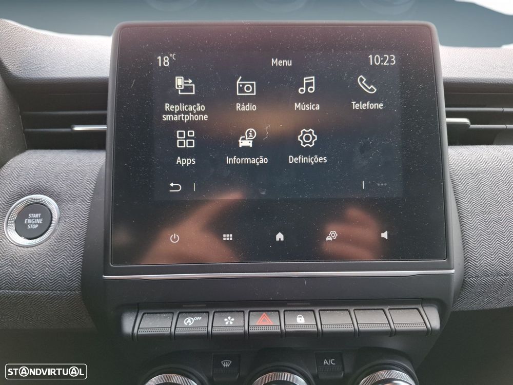 Renault Clio 1.0 TCe Techno Bi-Fuel - 21