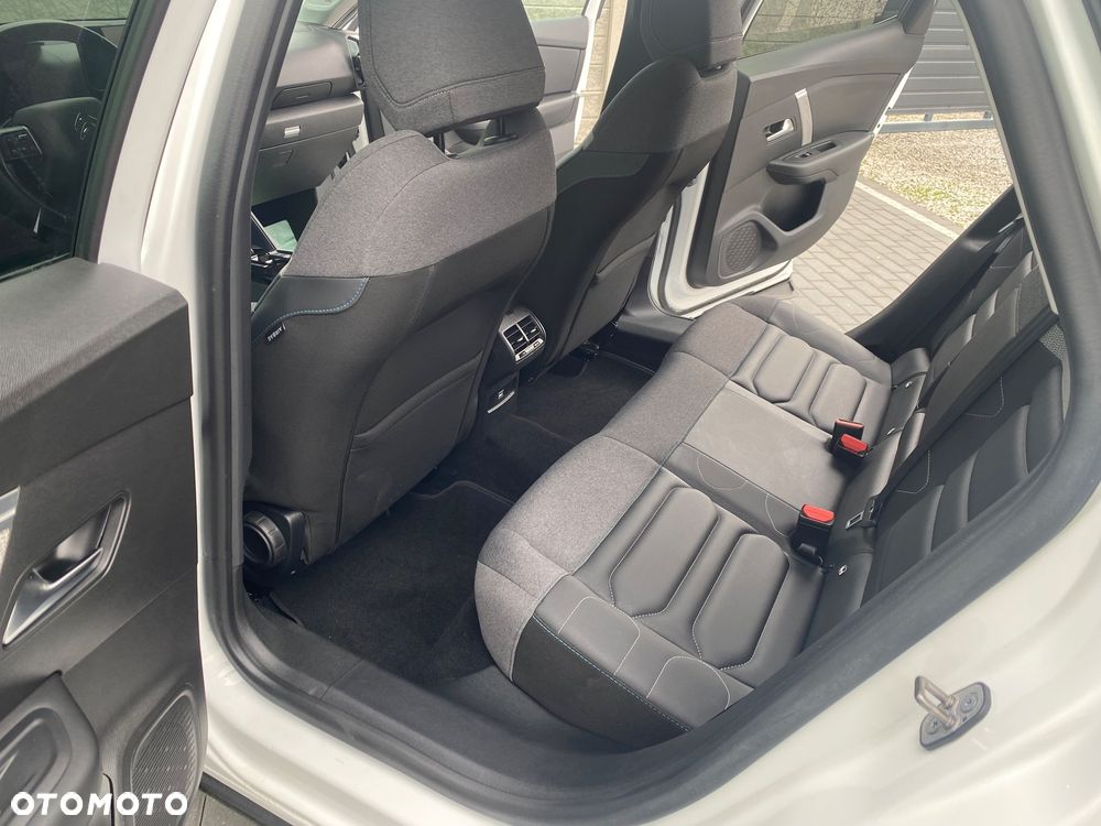 Citroën C4 PureTech 130 Stop&Start EAT8 FEEL PACK - 8