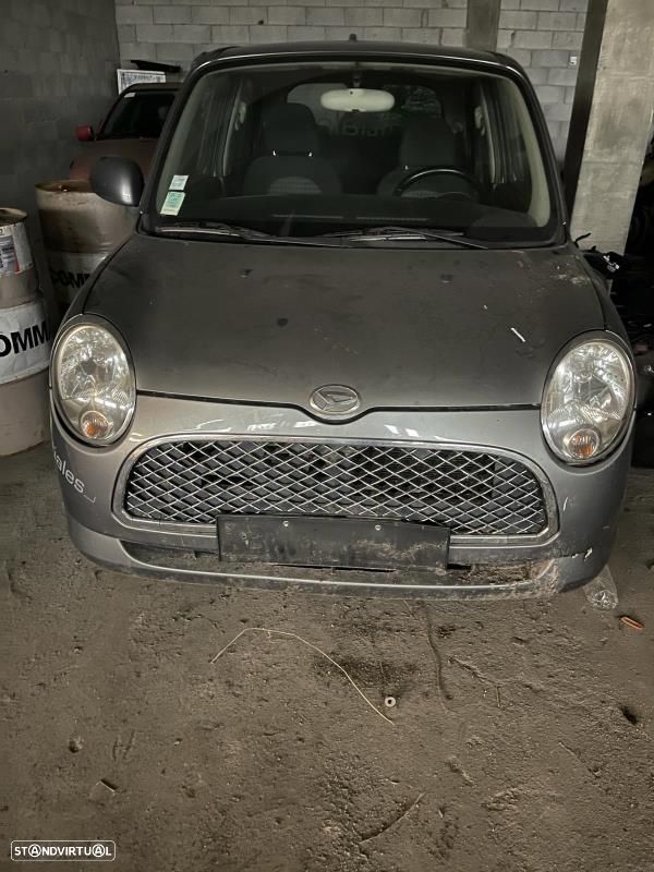 Frente Completa Daihatsu Trevis - 1