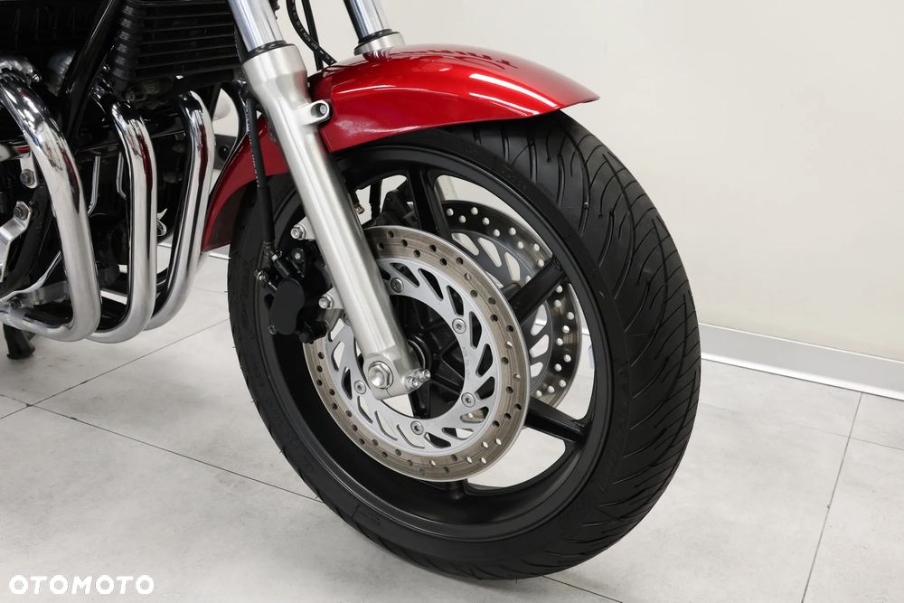 Honda CB - 32