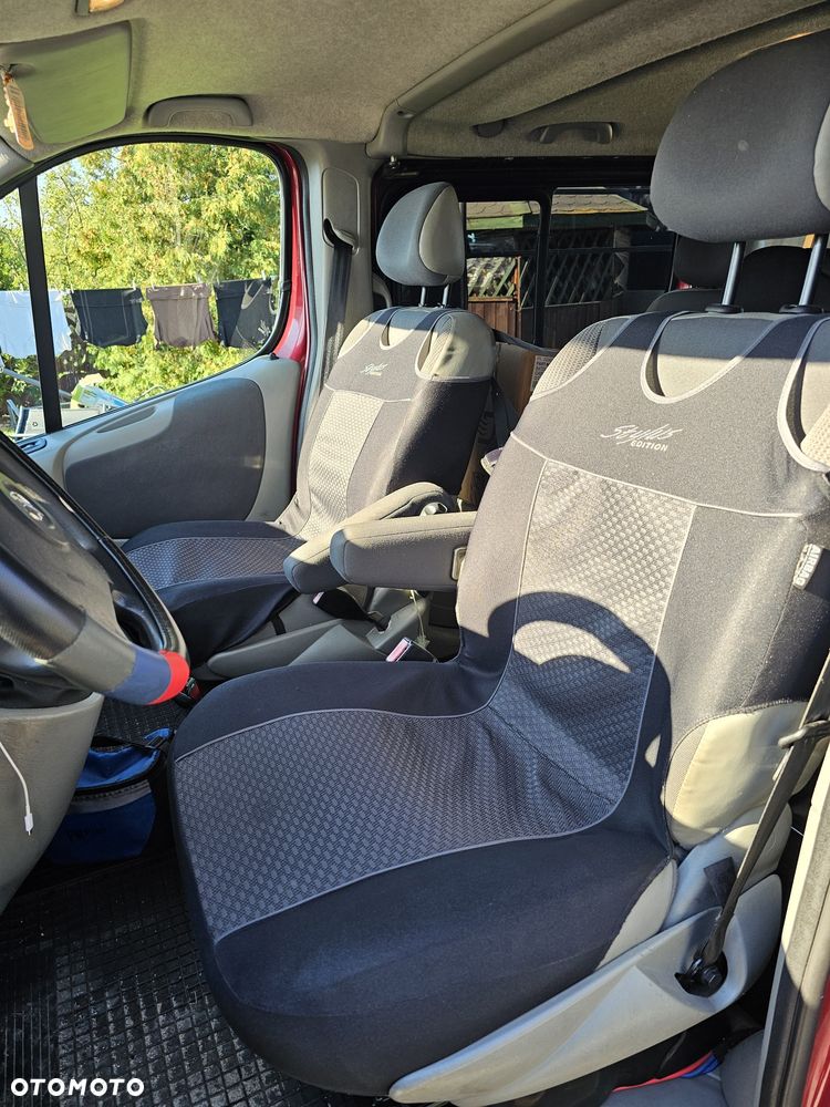 Opel Vivaro - 5