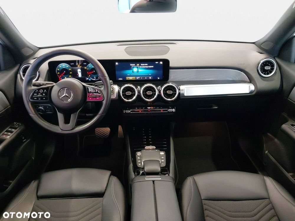 Mercedes-Benz GLB - 20