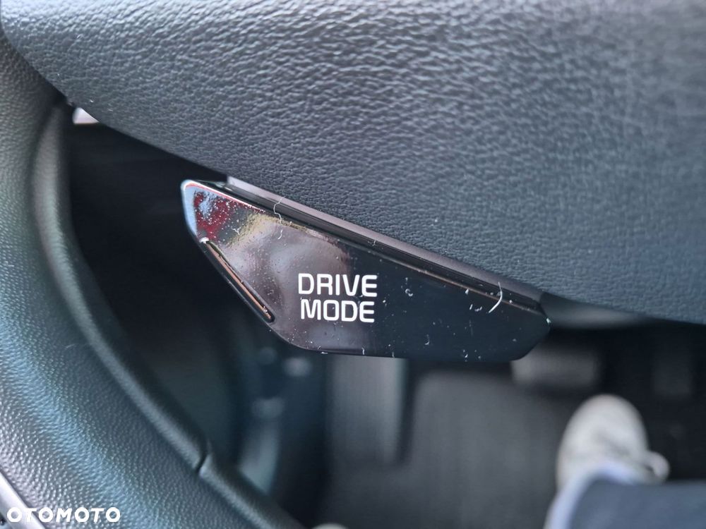 Kia Niro 1.6 GDI Hybrid M - 22
