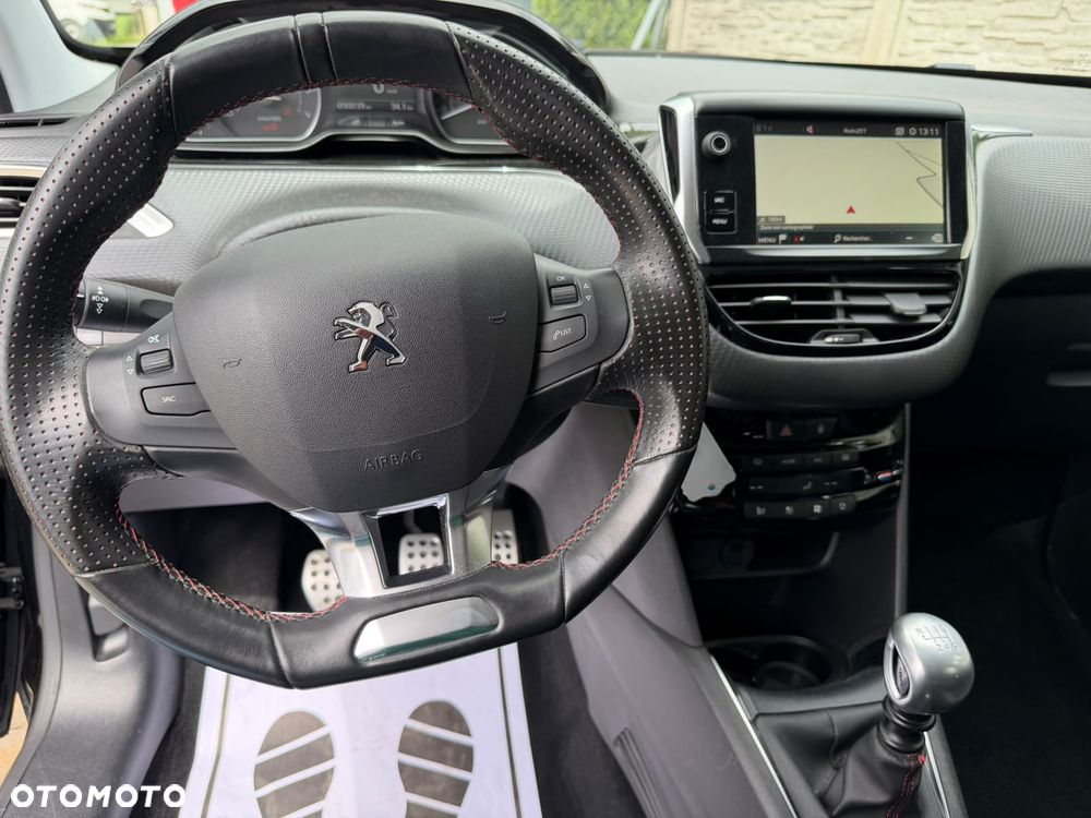Peugeot 208 PureTech 110 Stop & Start Allure - 7