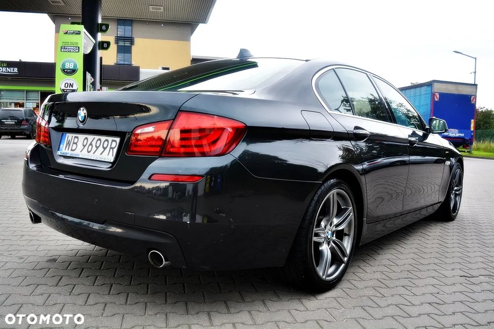 BMW Seria 5 535d xDrive Sport-Aut - 23