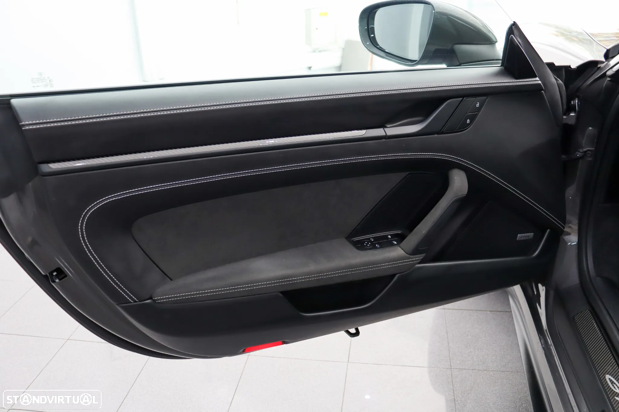 Porsche 911 (992) GT3 PDK - 36