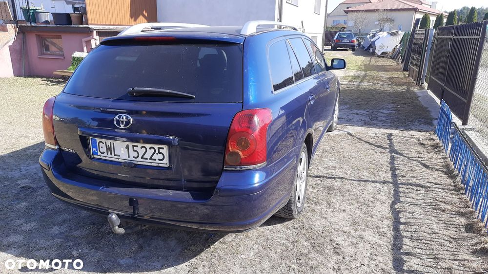 Toyota Avensis 2.0 D-4D Combi - 6