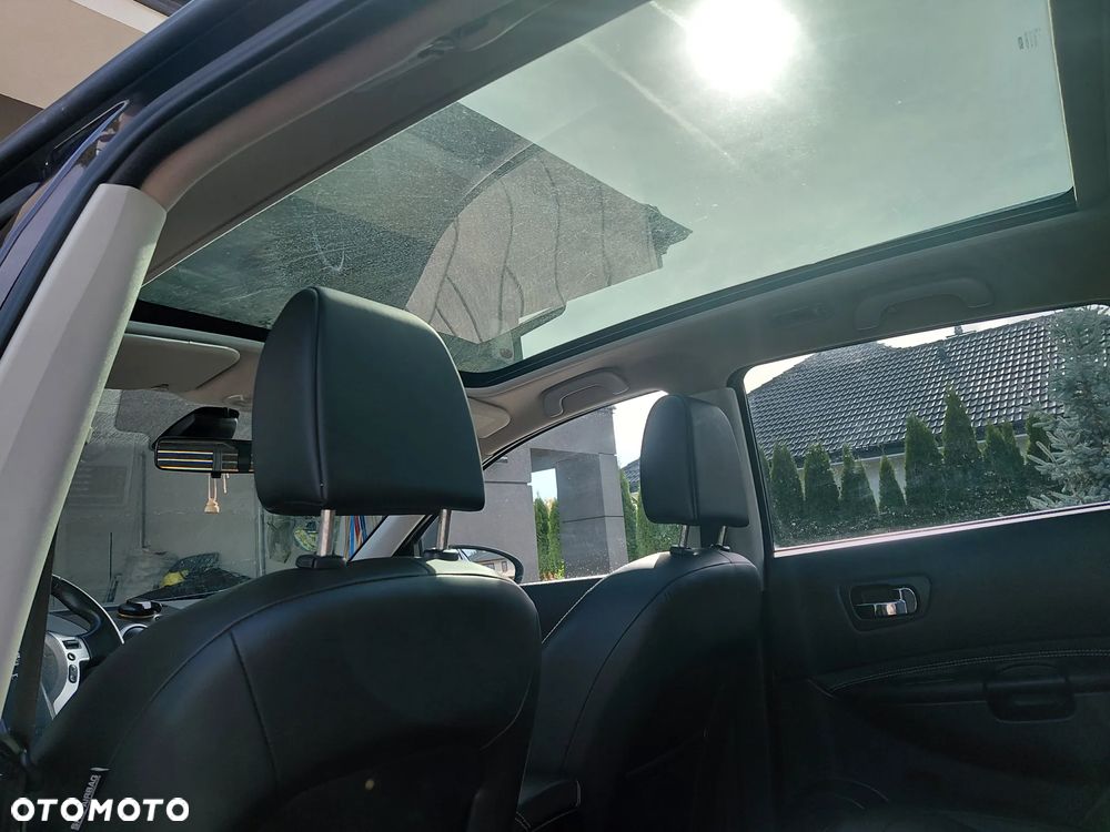 Nissan Qashqai+2 - 25