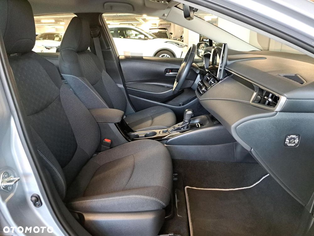 Toyota Corolla 1.8 Hybrid Comfort - 10