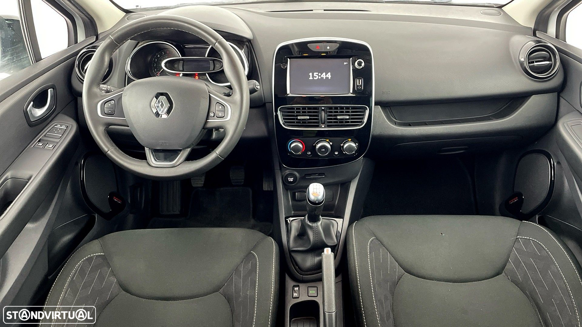 Renault Clio 0.9 TCe Limited - 30