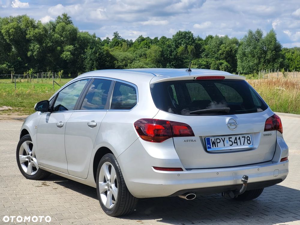 Opel Astra 1.4 T Active EU6 - 16