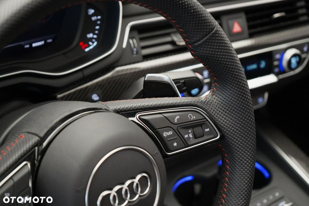 Audi RS5 Coupé - 19