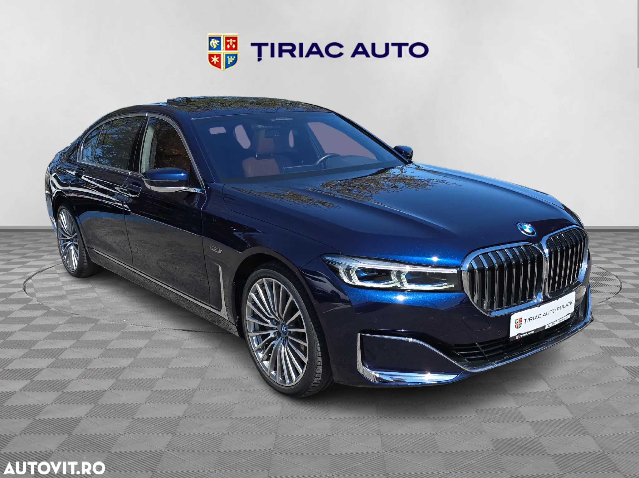 BMW Seria 7 745Le AT PHEV - 7