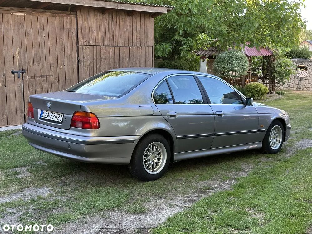 BMW Seria 5 - 4