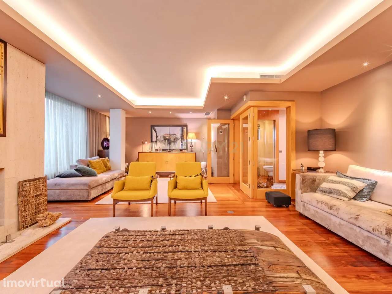 Moradia de Prestígio T3+1 com Piscina na cobertura, cinema e jardim | - Grande imagem: 5/33