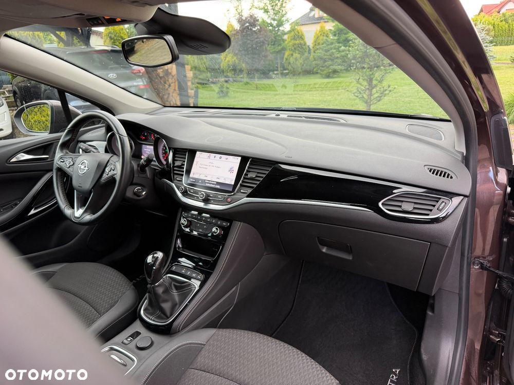 Opel Astra 1.4 Turbo Innovation - 25