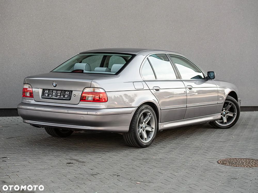 BMW Seria 5 - 13