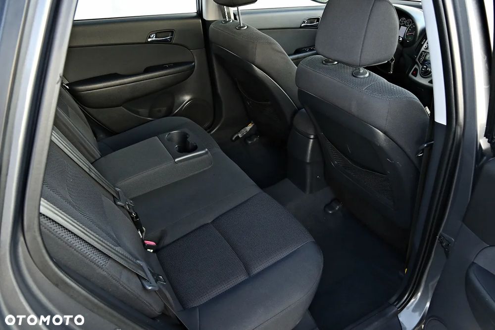 Hyundai i30 1.6 blue Comfort - 33