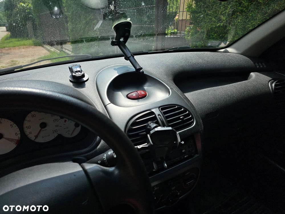 Peugeot 206 - 7