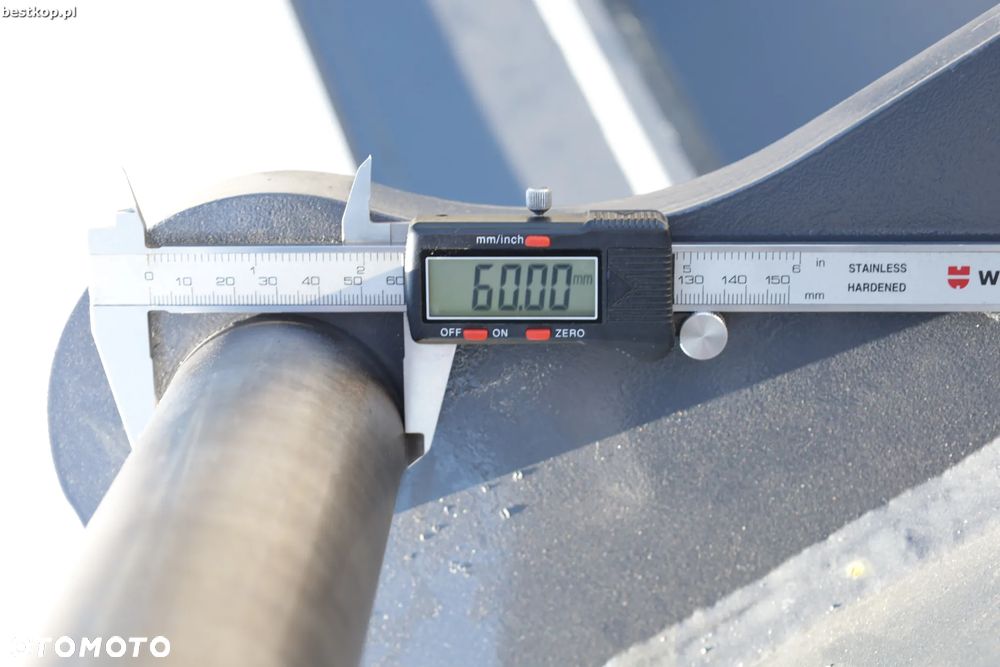 S60 Łyżka skarpowa hydrauliczna Strickland S60 0.8m3 200cm - 22