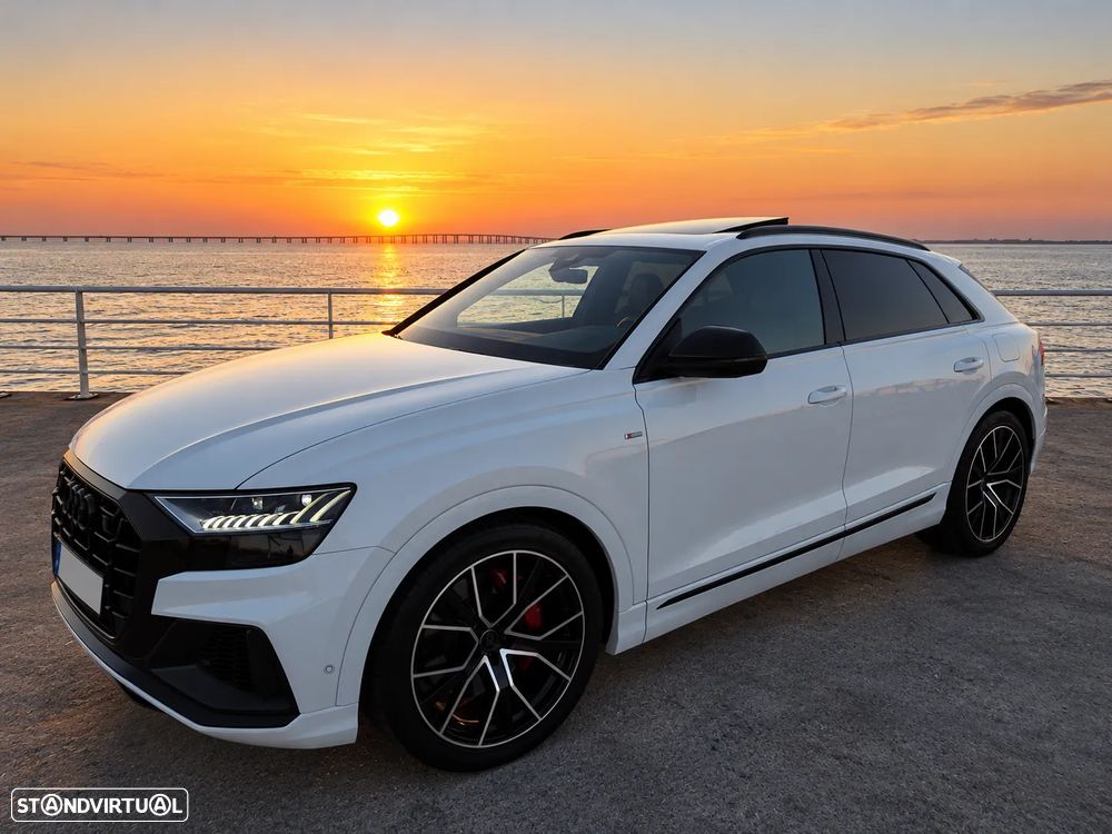 Audi Q8 60 TFSIe quattro tiptronic - 1