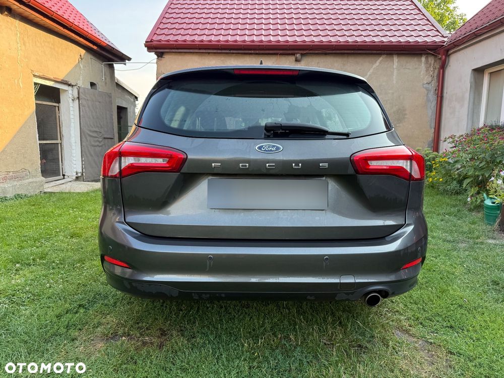 Ford Focus - 12