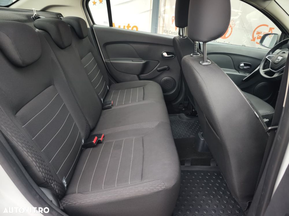 Dacia Logan 0.9 TCe Ambiance - 18