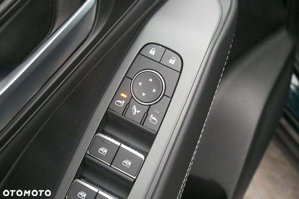 Nissan Qashqai 1.3 DIG-T MHEV N-Connecta Xtronic - 35