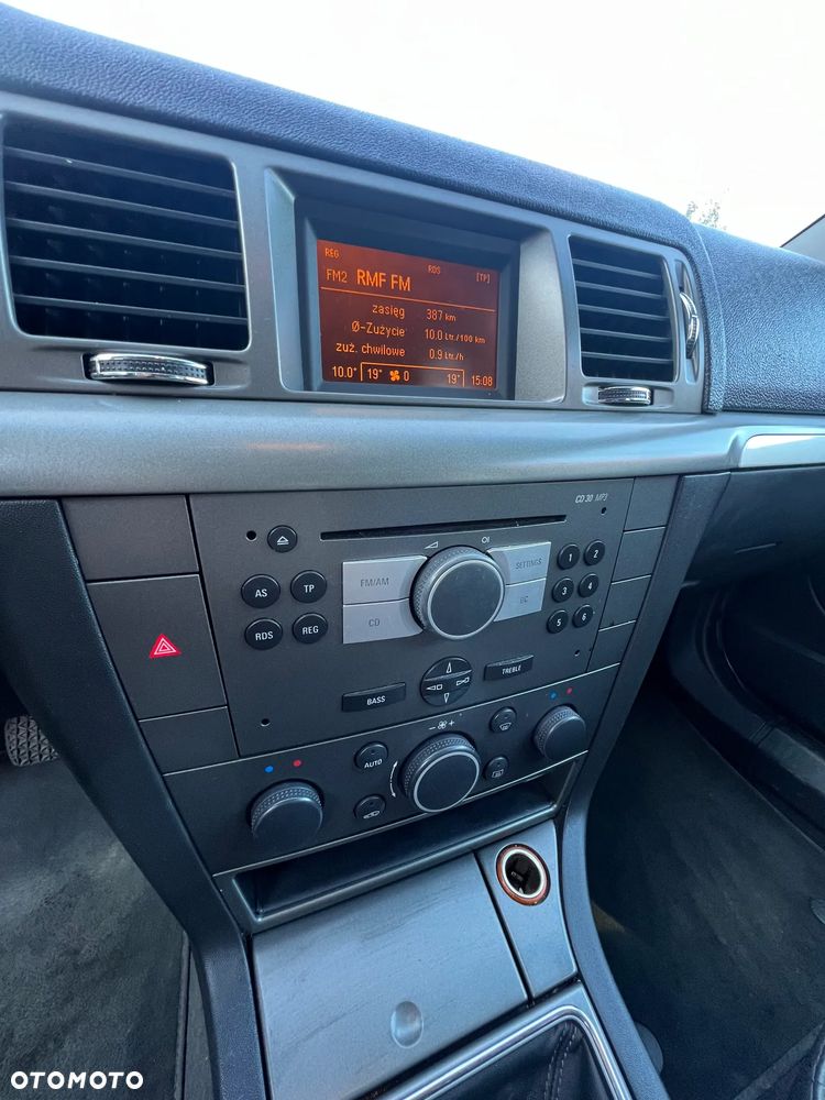 Opel Signum - 2