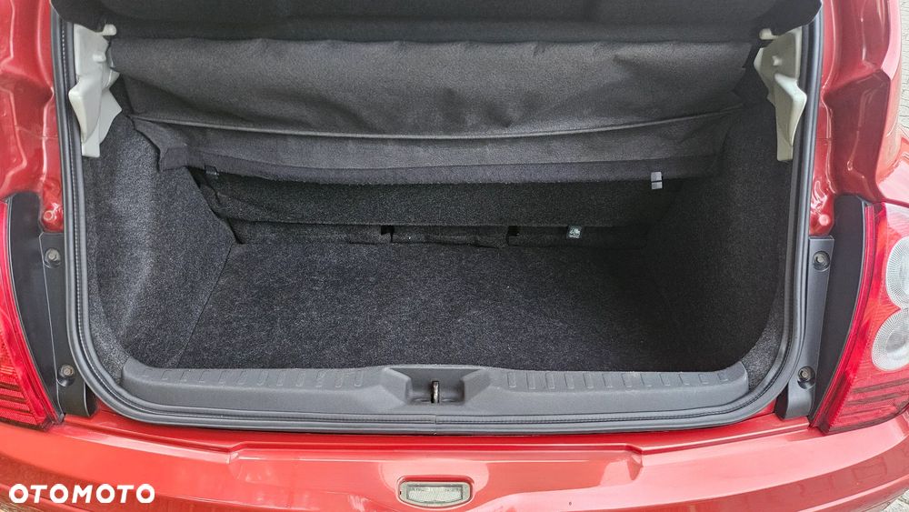 Nissan Micra - 23