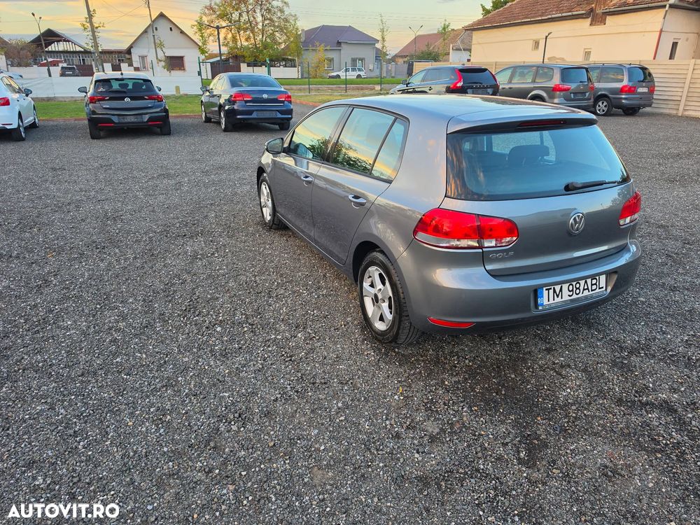 Volkswagen Golf - 3