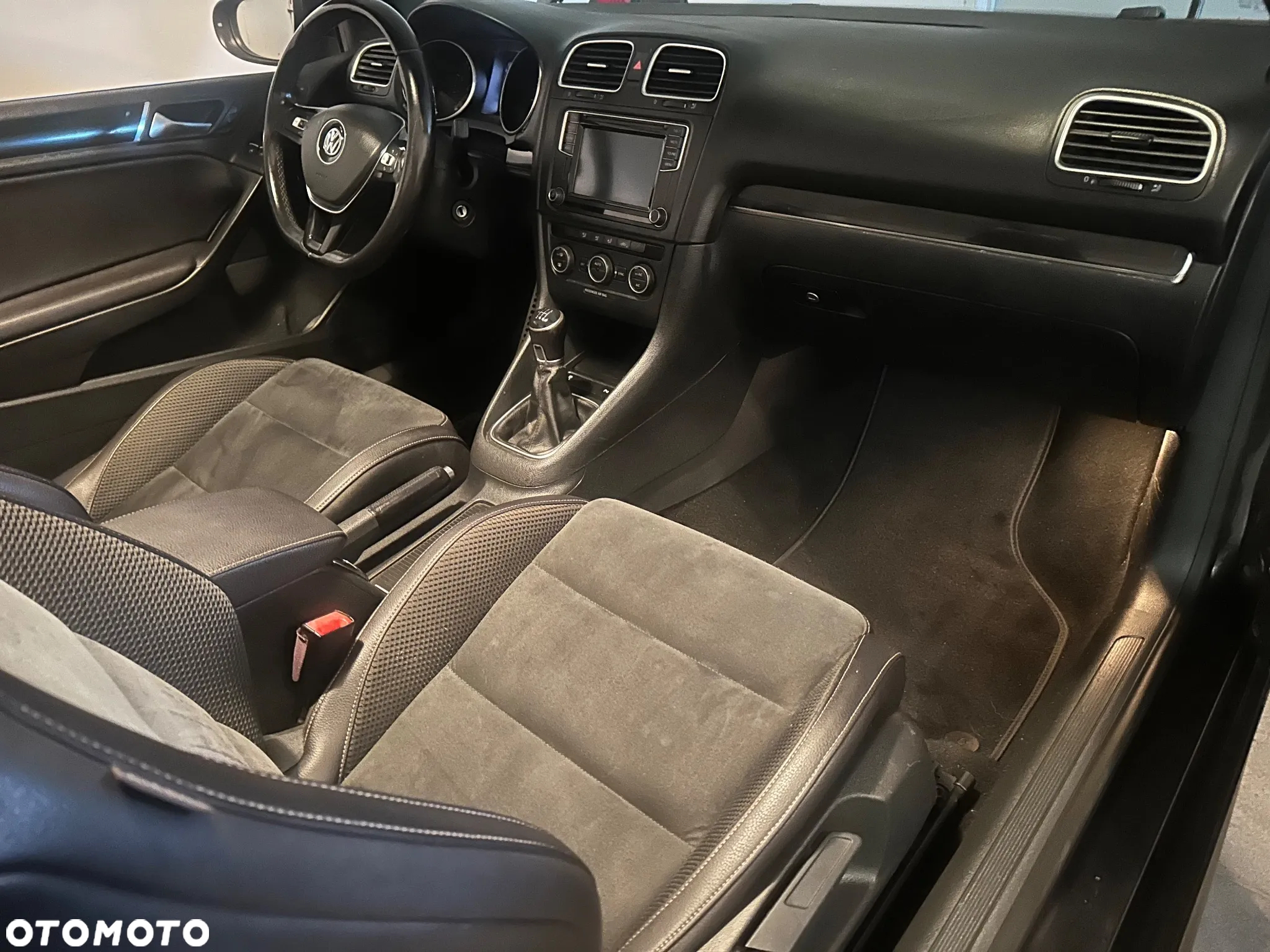 Volkswagen Golf 1.2 TSI BlueMotion Technology Trendline - 32