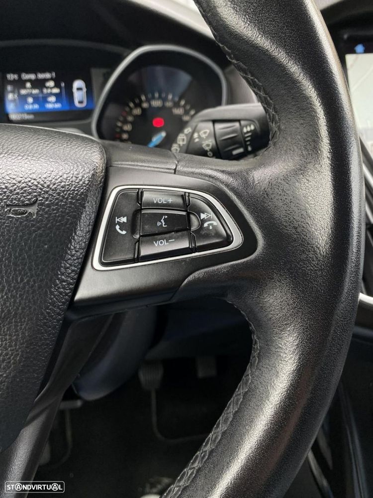 Ford Focus SW 1.5 TDCi Titanium - 18