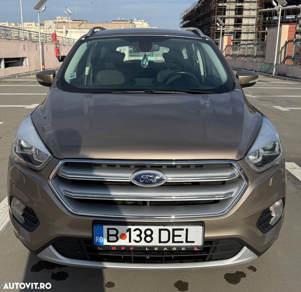 Ford Kuga 1.5 EcoBoost 2x4 Aut. Trend - 3